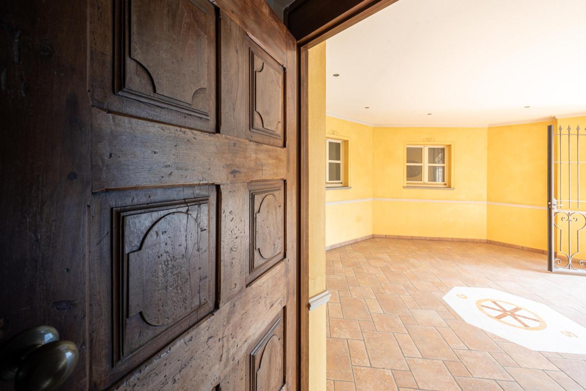 Villa Cornelia , Entire Villa With Private Pool Corneliano d'Alba Exterior photo